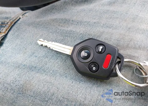 2015 Subaru Legacy 2.5I Premium из США, поврежденный, VIN 4S3BNAC67F3022729